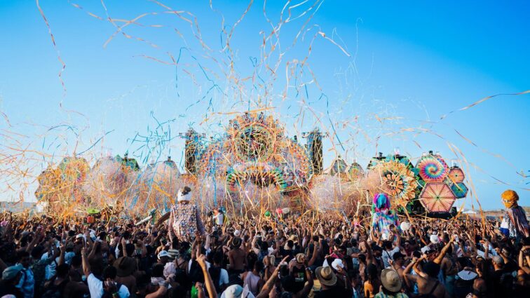 EL ESCENARIO DEL PULPO DE ELROW LLEGA AL DESIERTO DE MONEGROS 2023