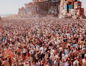 MONEGROS DESERT FESTIVAL CONGREGA A MÁS DE 50.000 ASISTENTES EN SU 30ª ANIVERSARIO