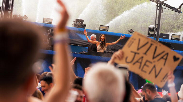 La DJ andaluza B Jones, primera española enactuar en el icónico festival Lollapallooza Berlín