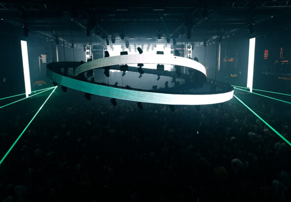 high CODE '2 25.01_20_44_07.Imagen fija014