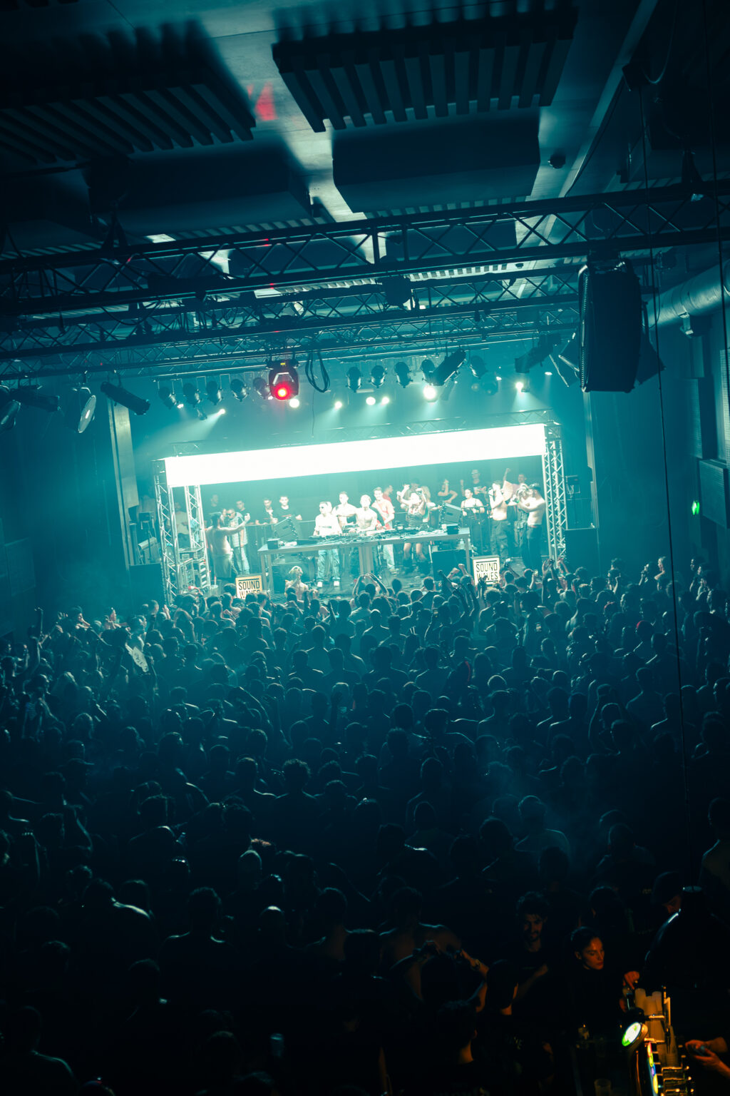 08_Sound Waves_Hard Club_photo by @shotbymonica_22